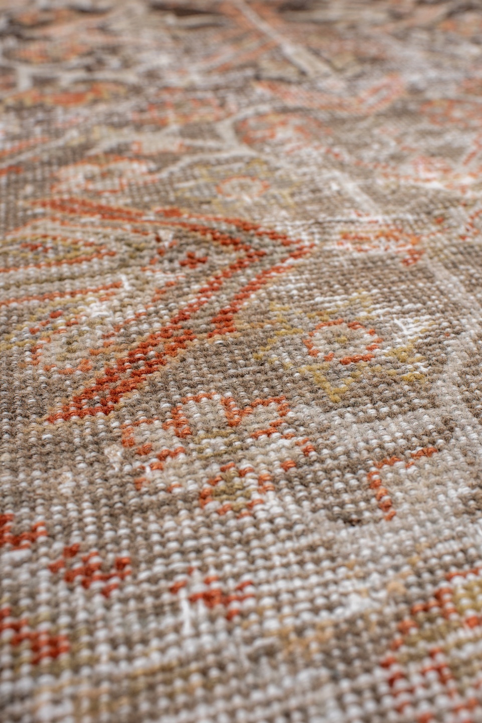 mahal Rug - # 126575