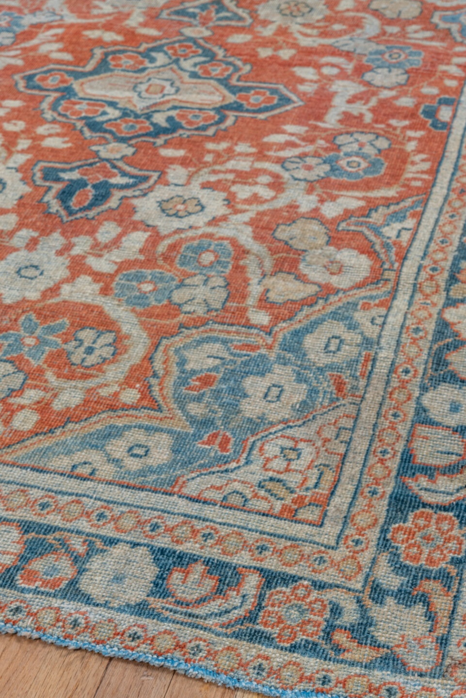 mahal Rug - # 126683