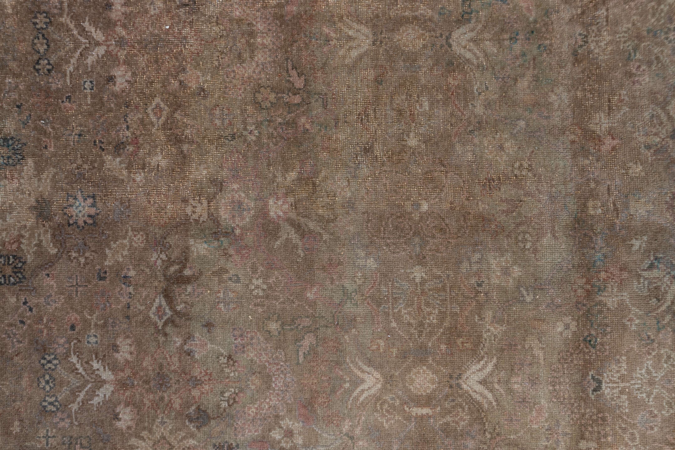 mahal Rug - # 128044