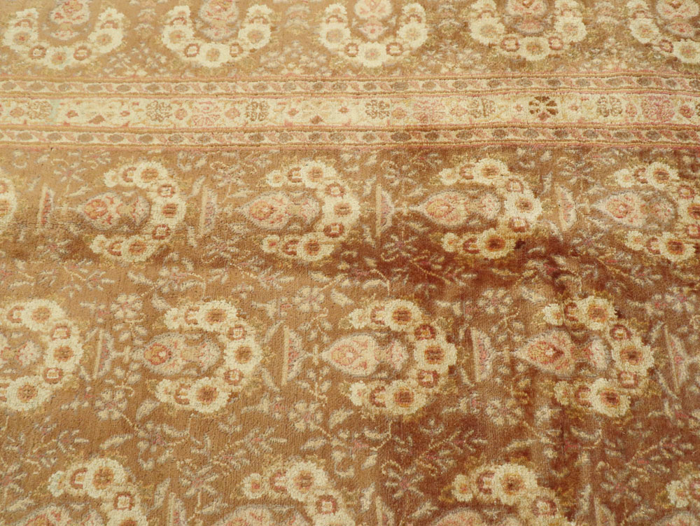 meshed Carpet - # 100433