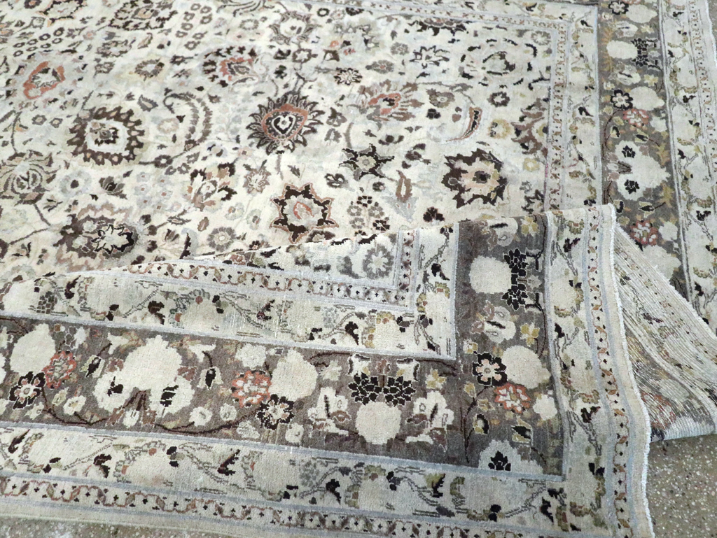 meshed Carpet - # 102046