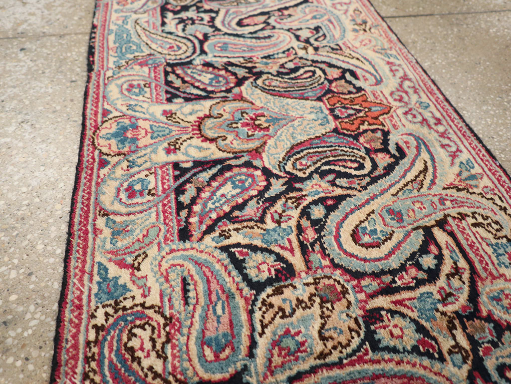 meshed Rug - # 104728