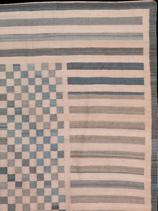 vintage kilim Carpet - # 40433