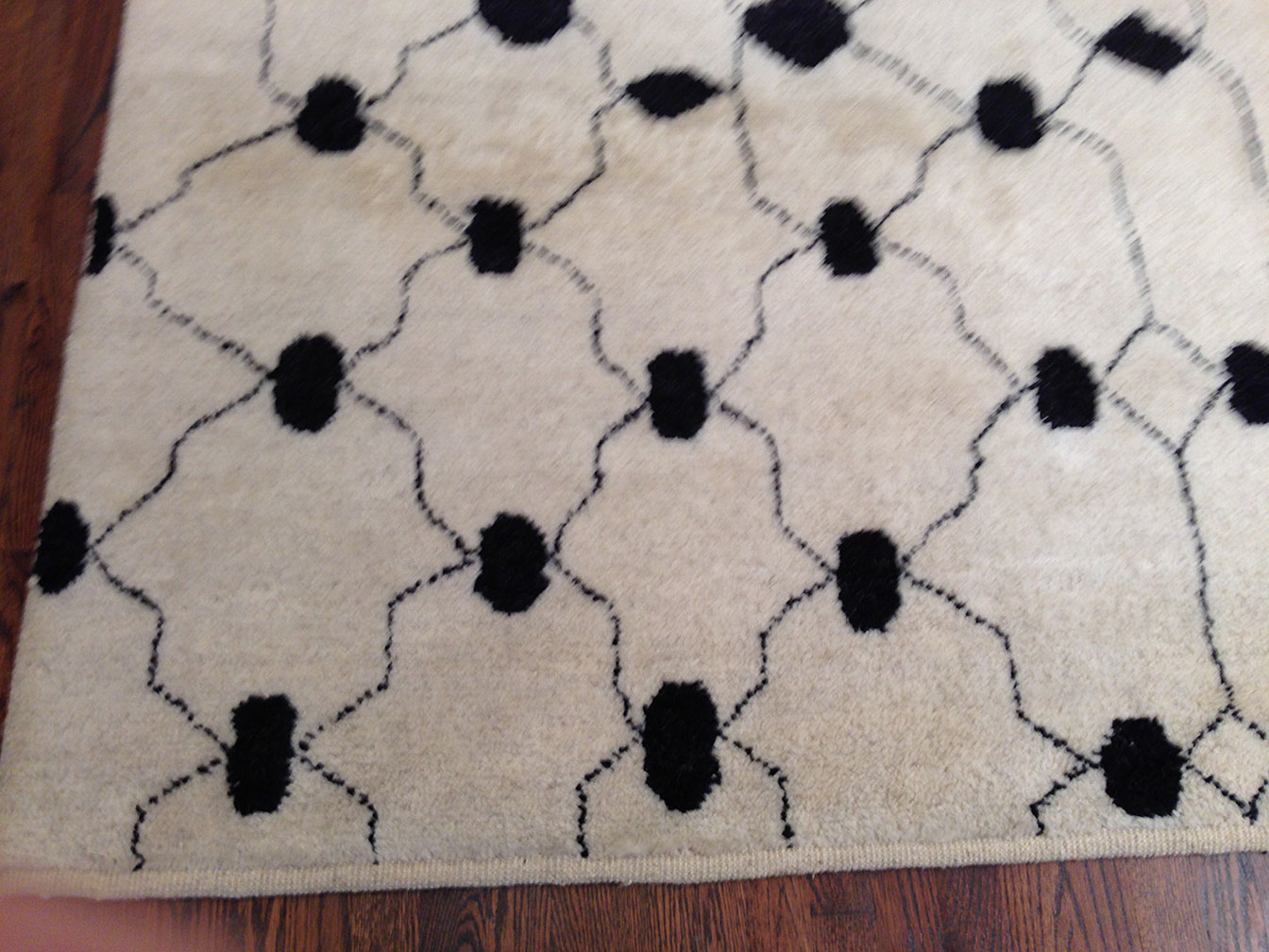 Modern moroccan Carpet - # 9781