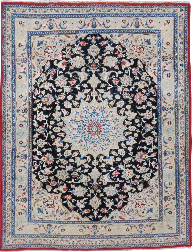 nain Rug - # 103777