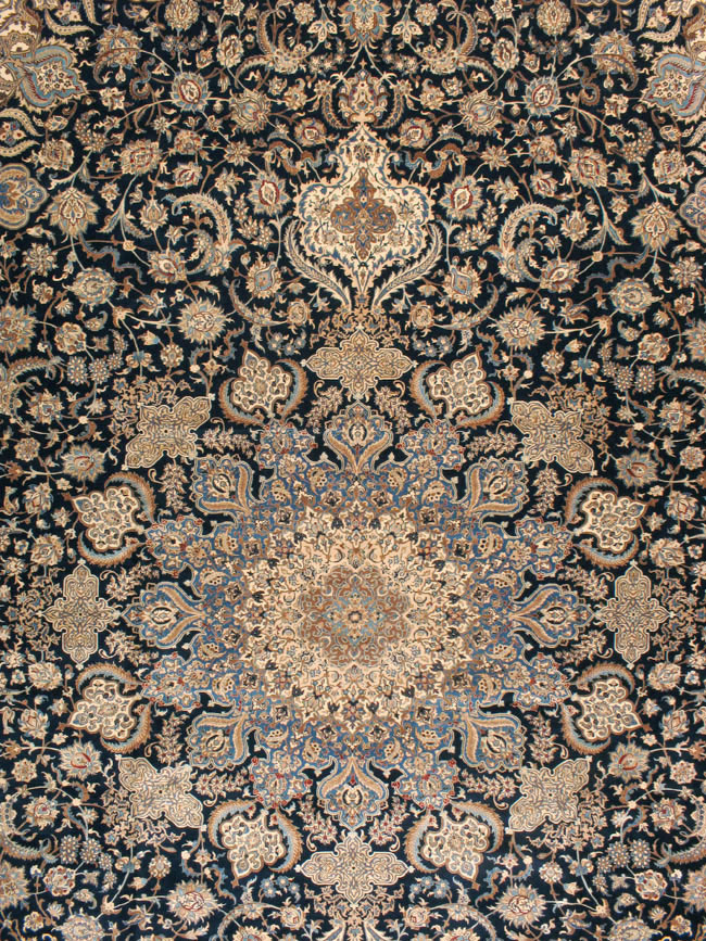 nain Carpet - # 103815