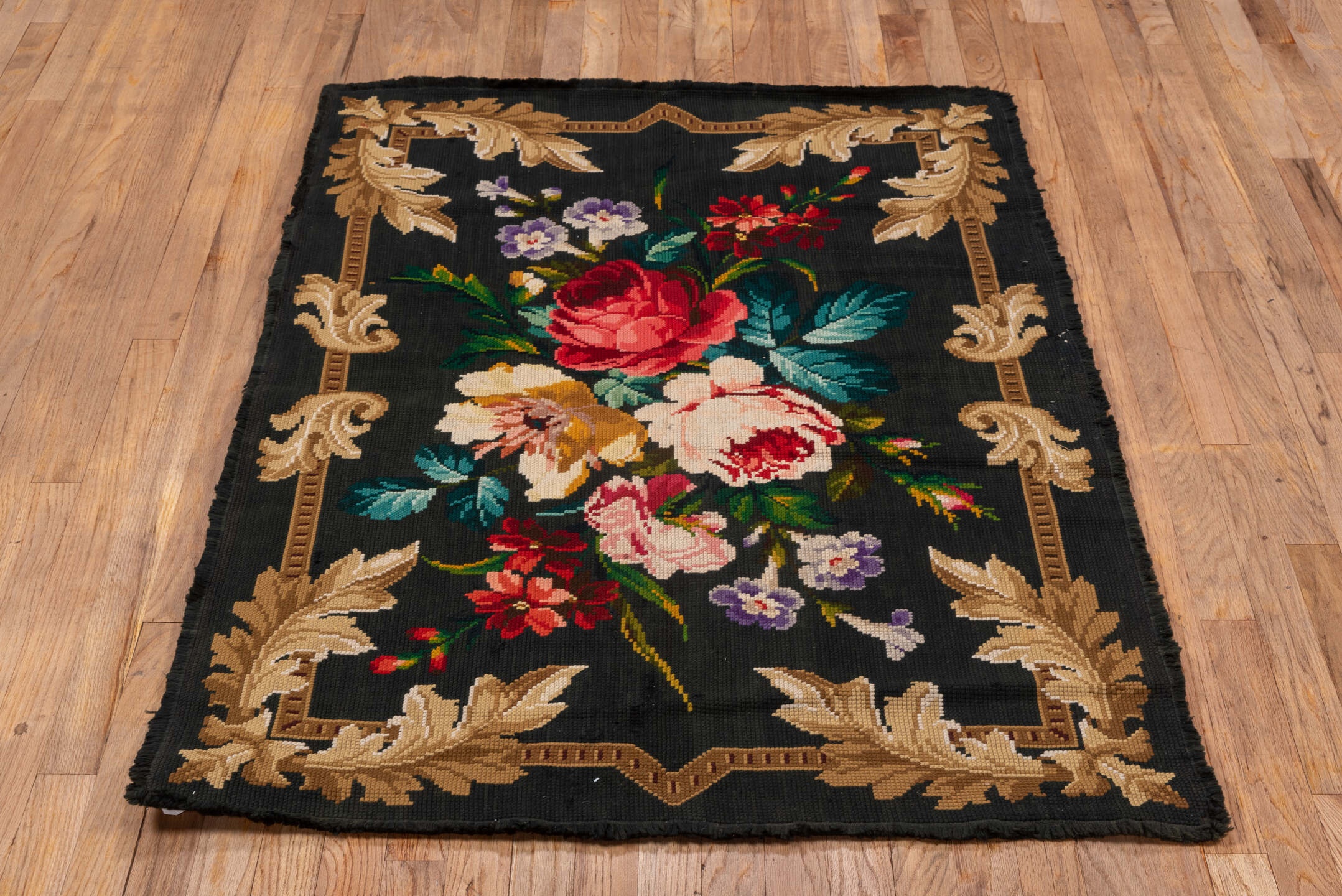 needlepoint Rug - # 125555