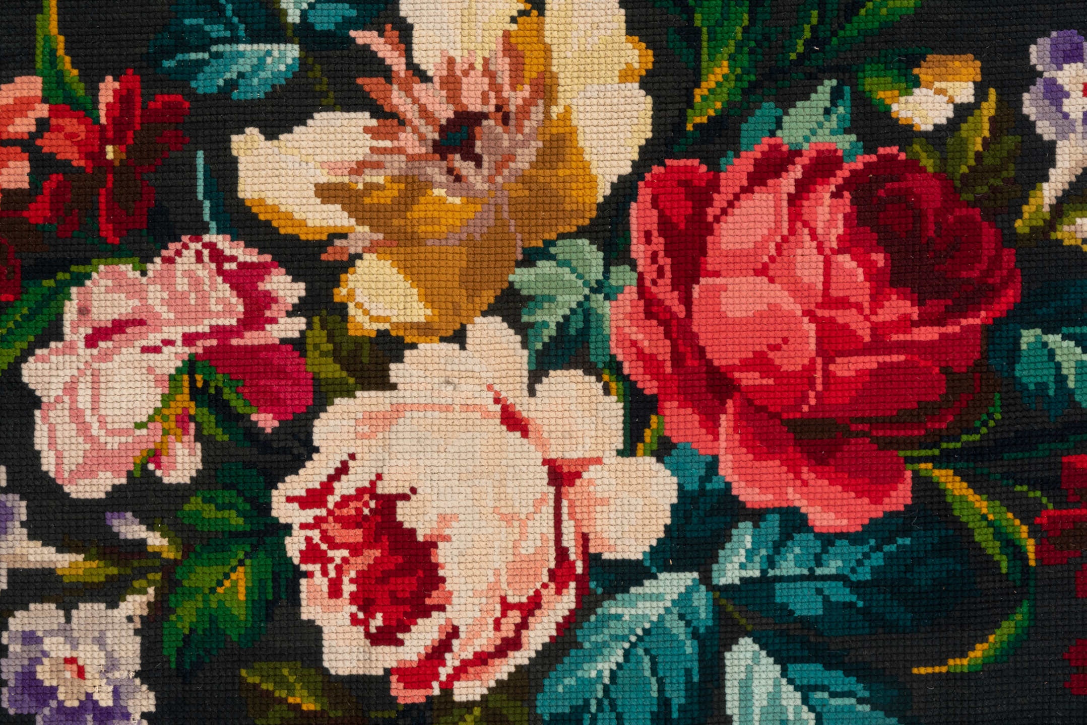 needlepoint Rug - # 125555