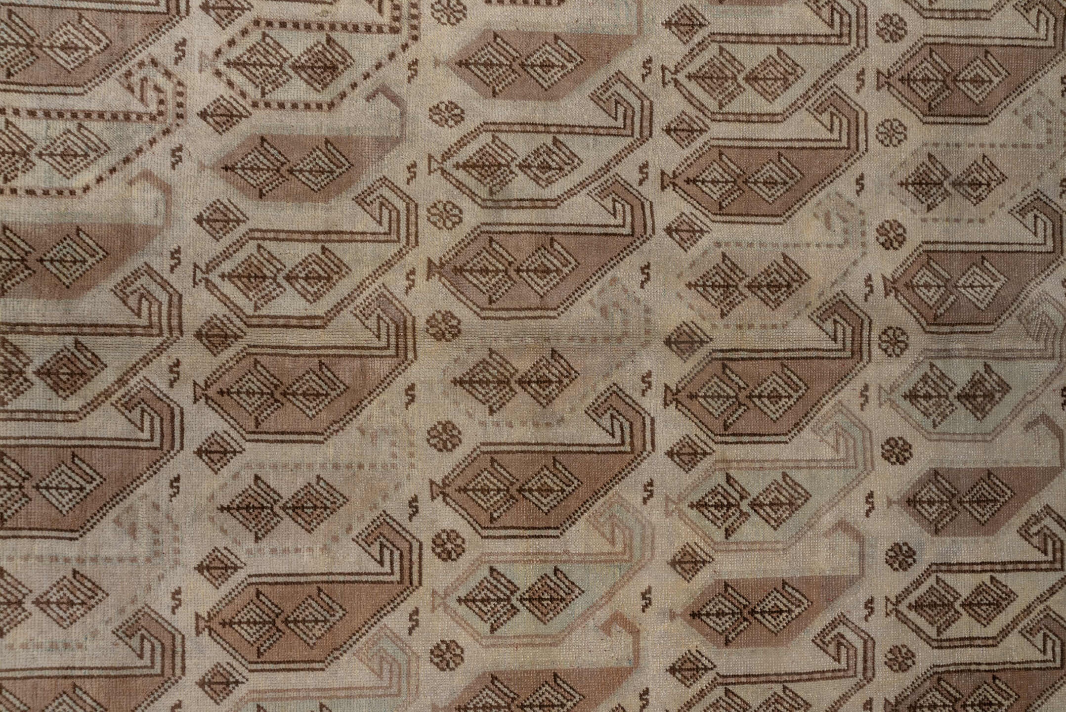 oushak Carpet - # 128621