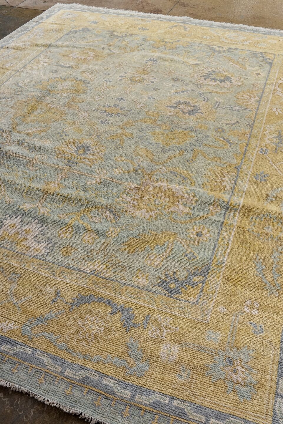 oushak Carpet - # 128876