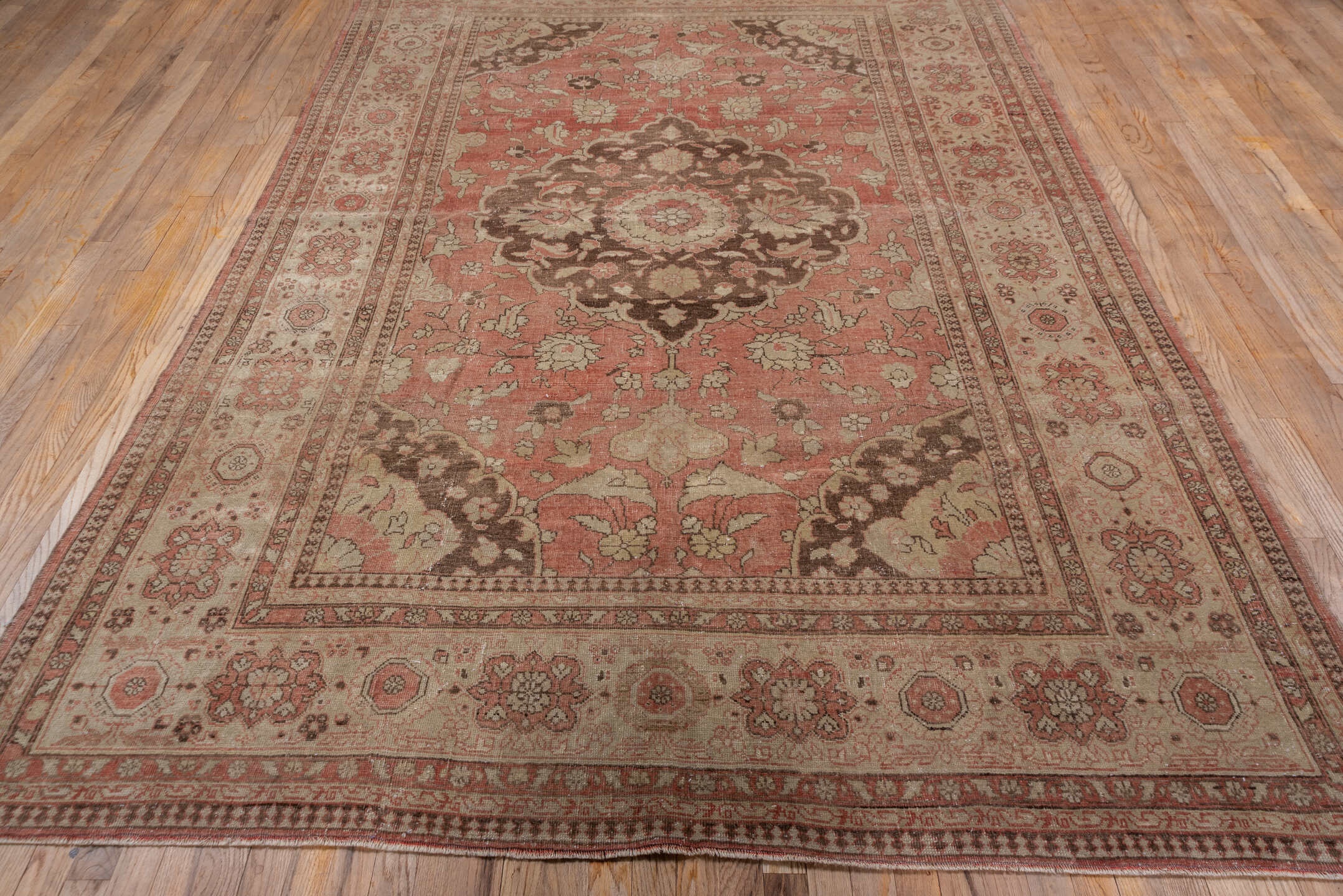 oushak Carpet - # 128912