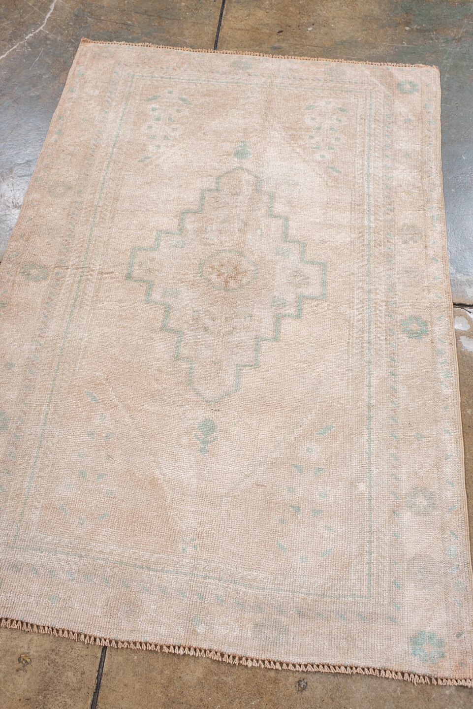 oushak Rug - # 125447