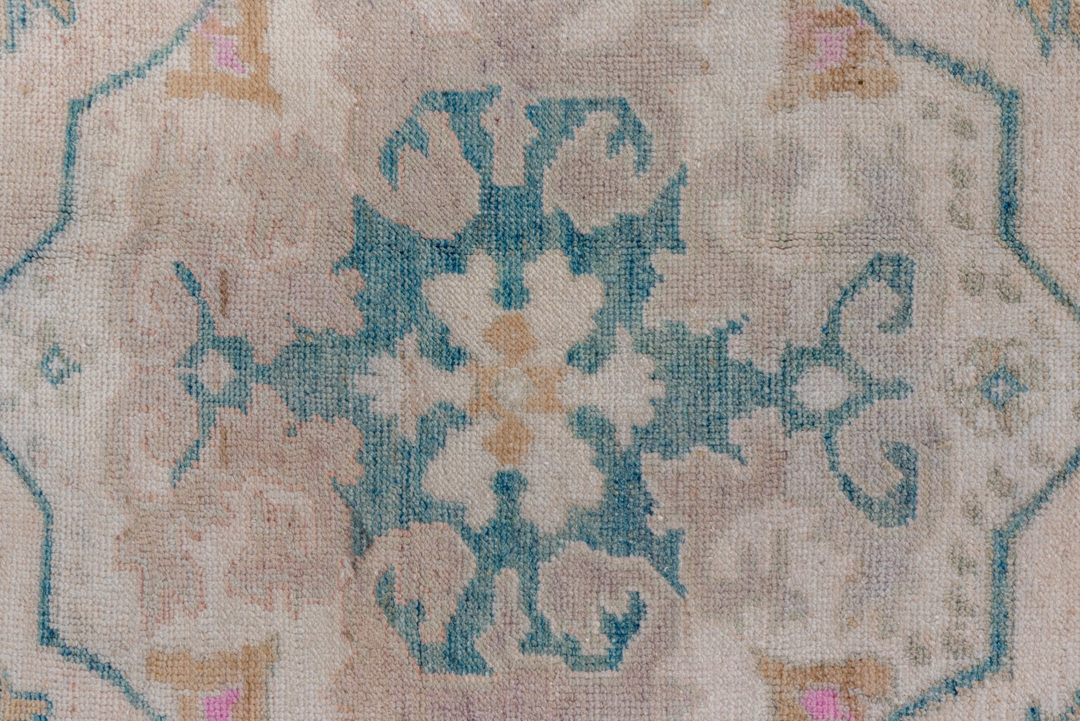 oushak Rug - # 125699