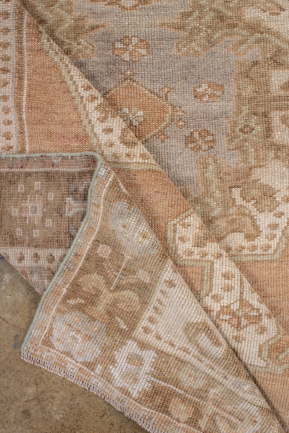 oushak Rug - # 126103