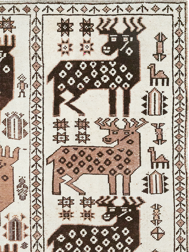 pictorial Carpet - # 109429