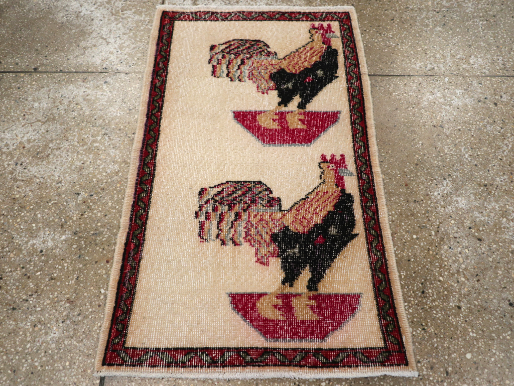 pictorial Rug - # 105109