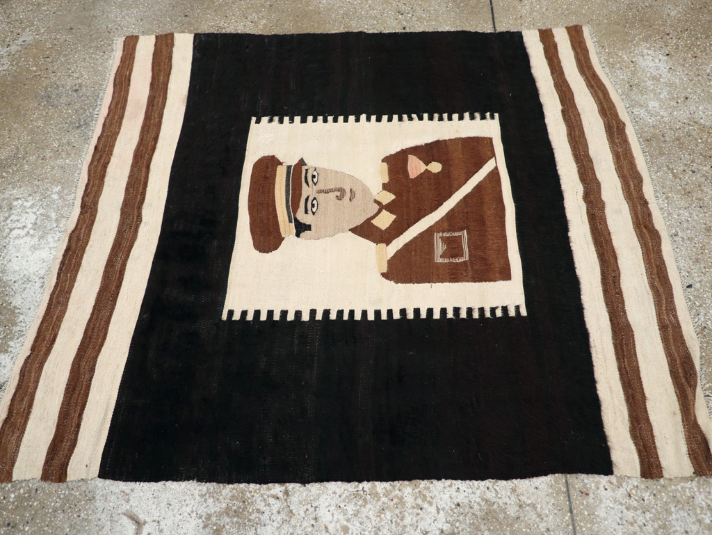 pictorial Rug - # 106062