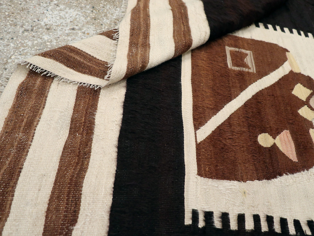 pictorial Rug - # 106062