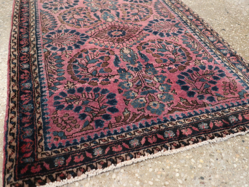 sarouk Rug - # 105606