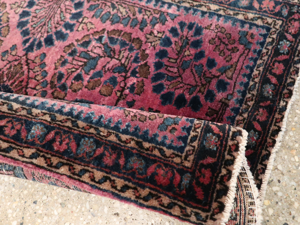 sarouk Rug - # 105606