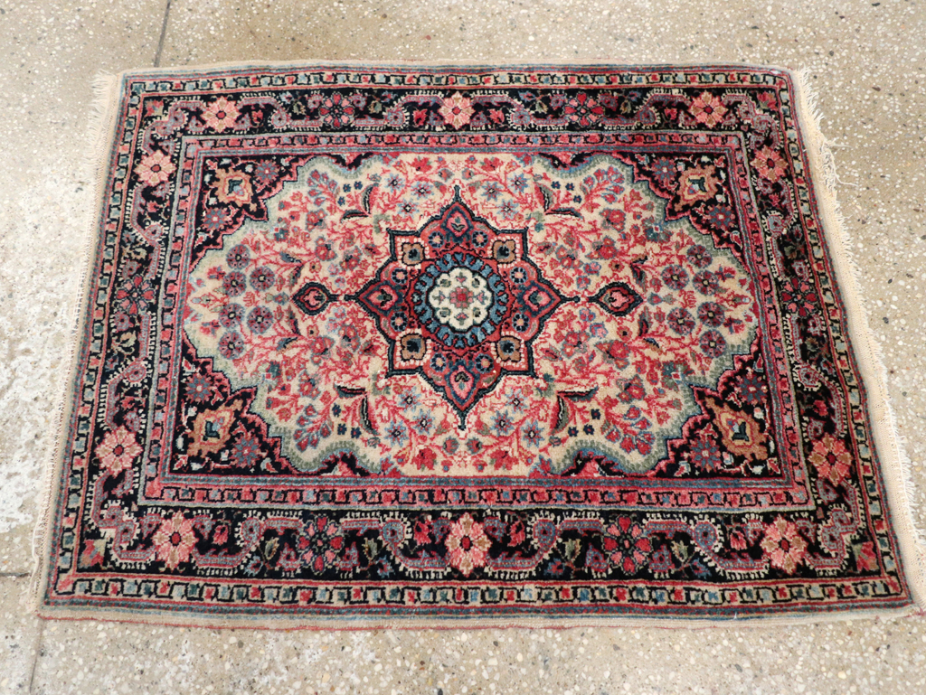 sarouk Rug - # 107962