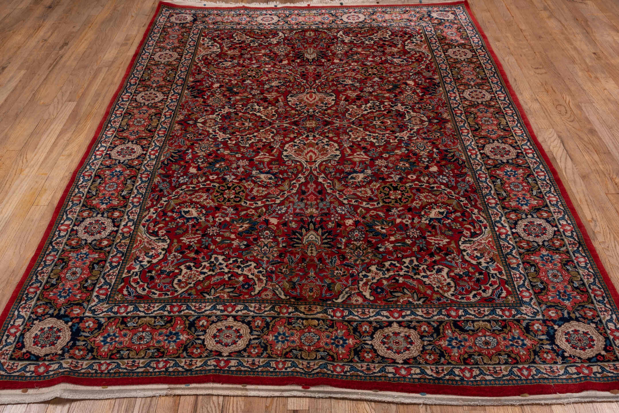 sarouk Rug - # 127762