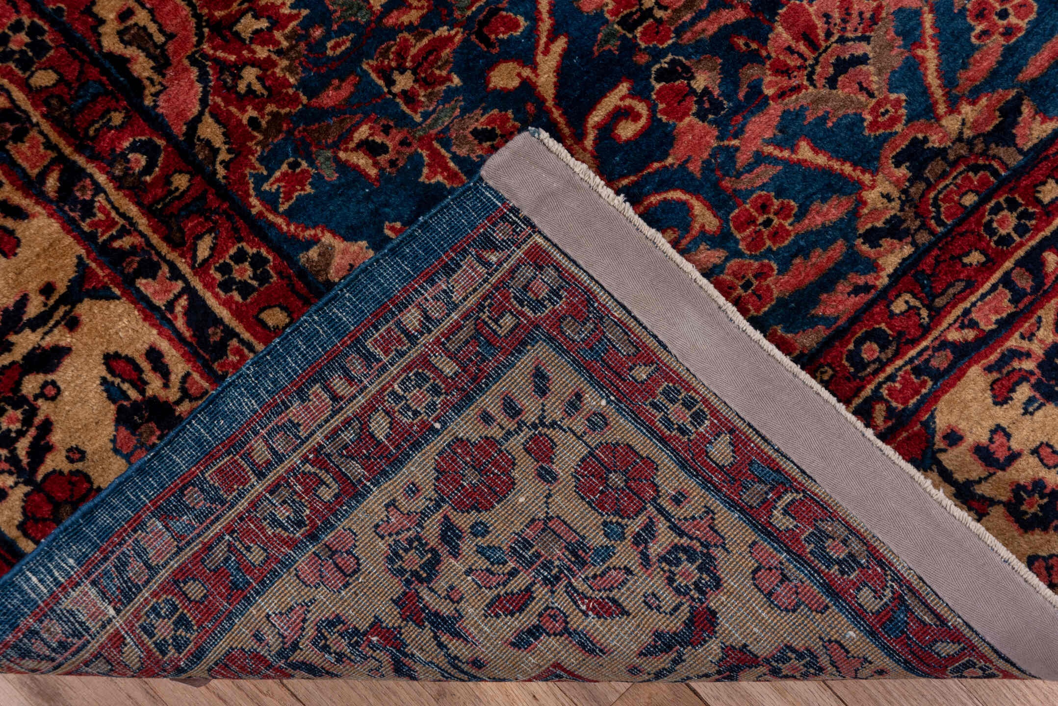 sarouk Rug - # 127838