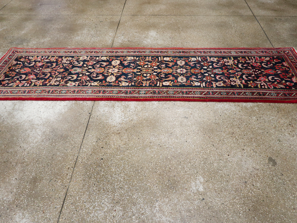 sarouk Runner - # 109566