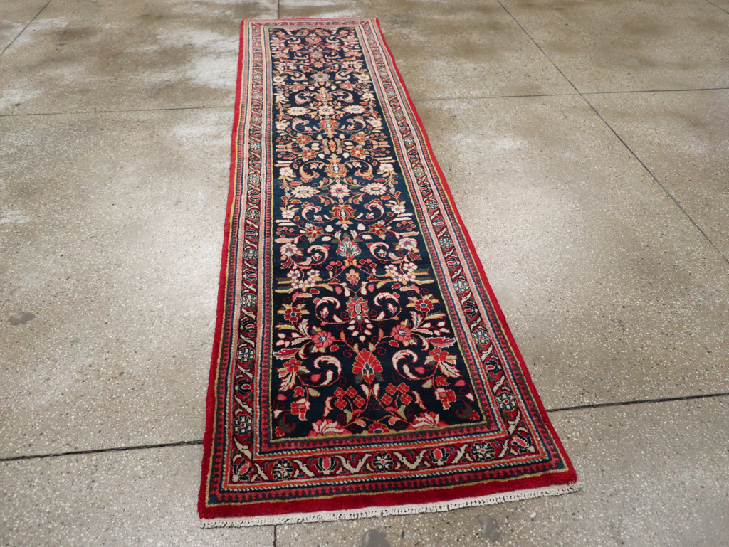 sarouk Runner - # 109566