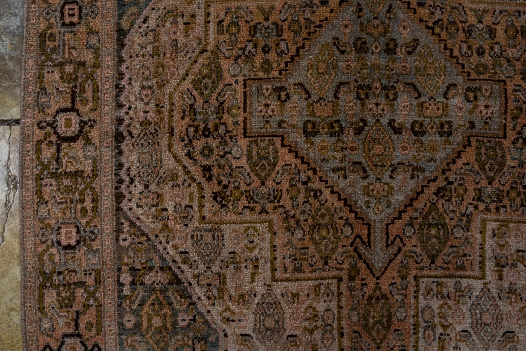 senne Rug - # 125542