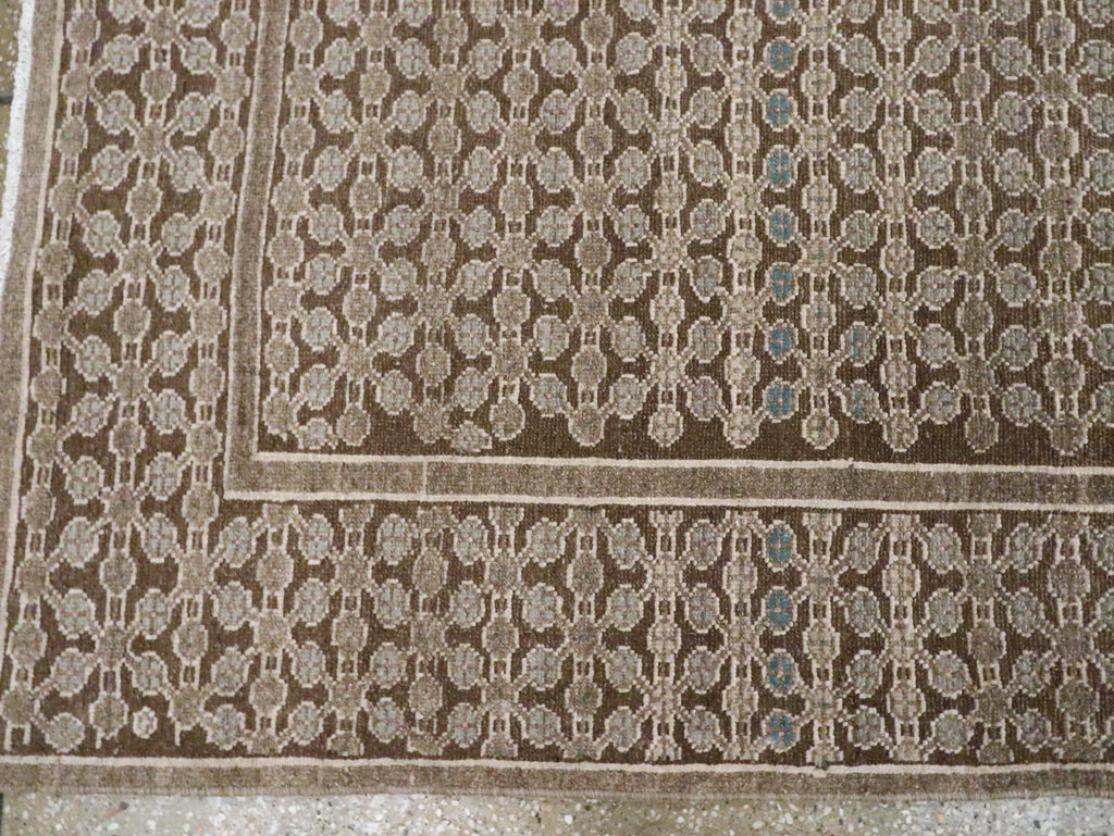 serab Rug - # 103522