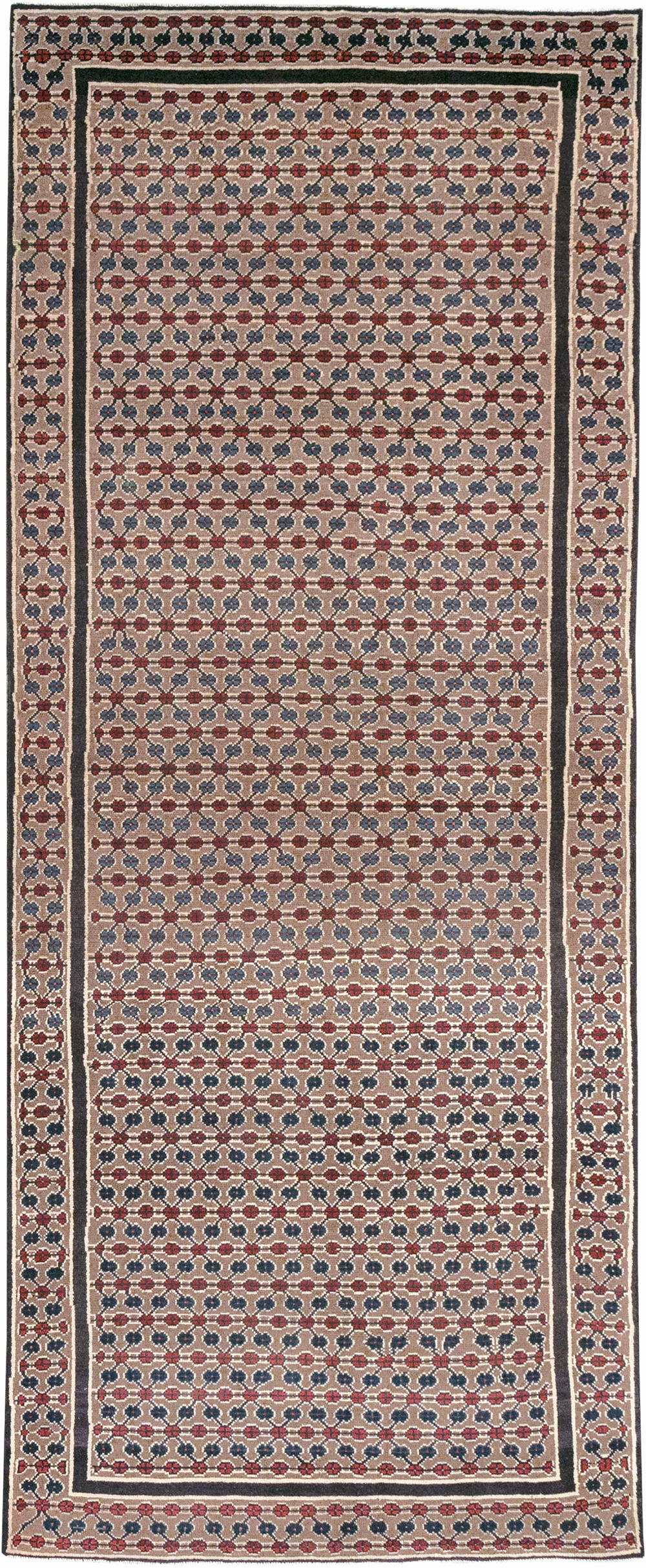serab Rug - # 109234