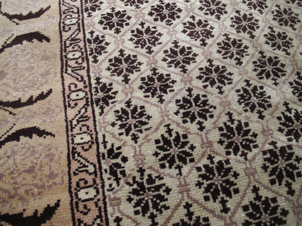 sevas Rug - # 102186