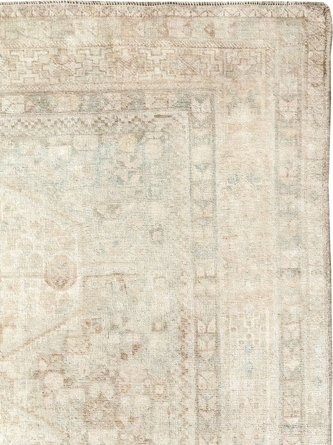 shiraz Rug - # 108993