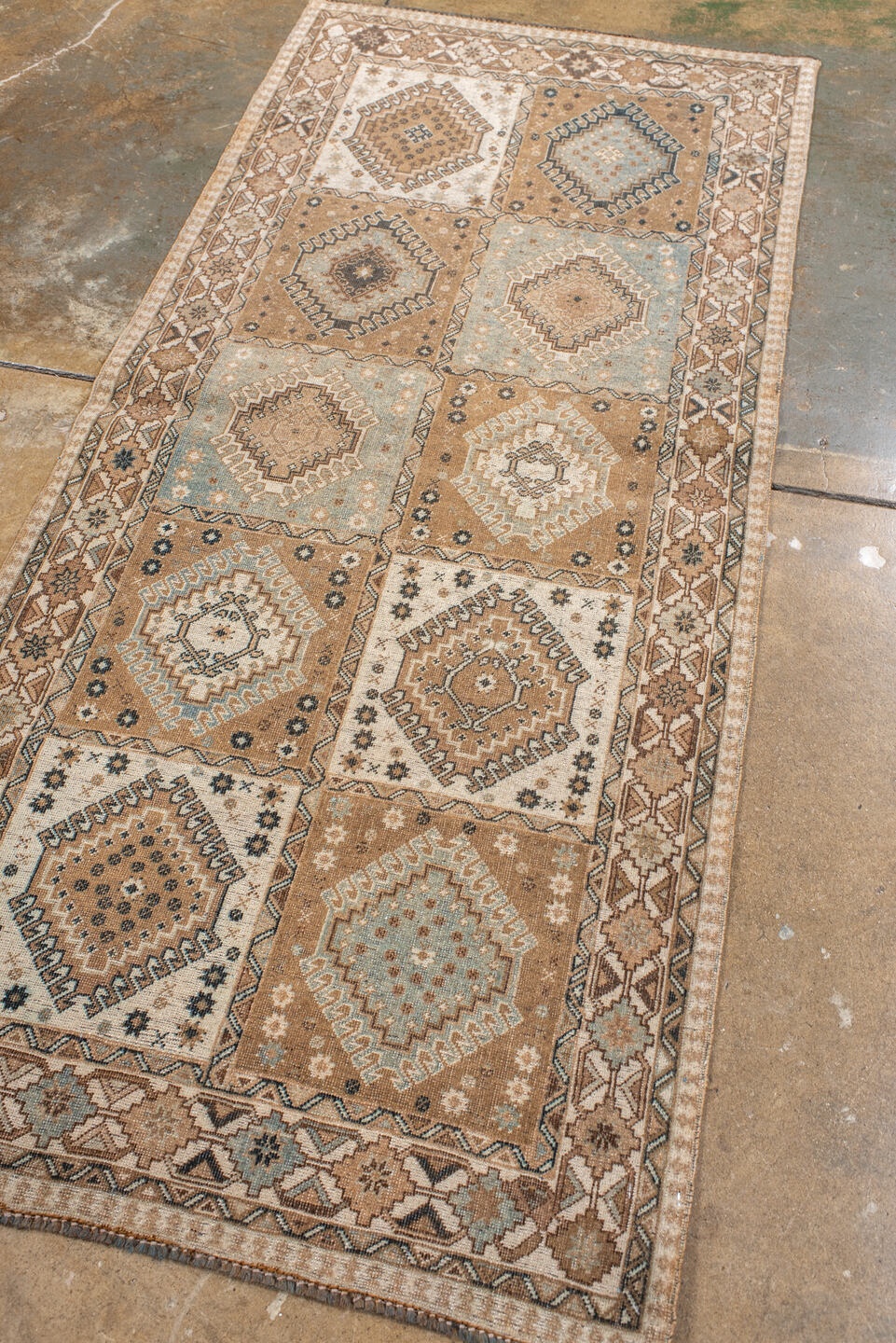 shiraz Rug - # 126219