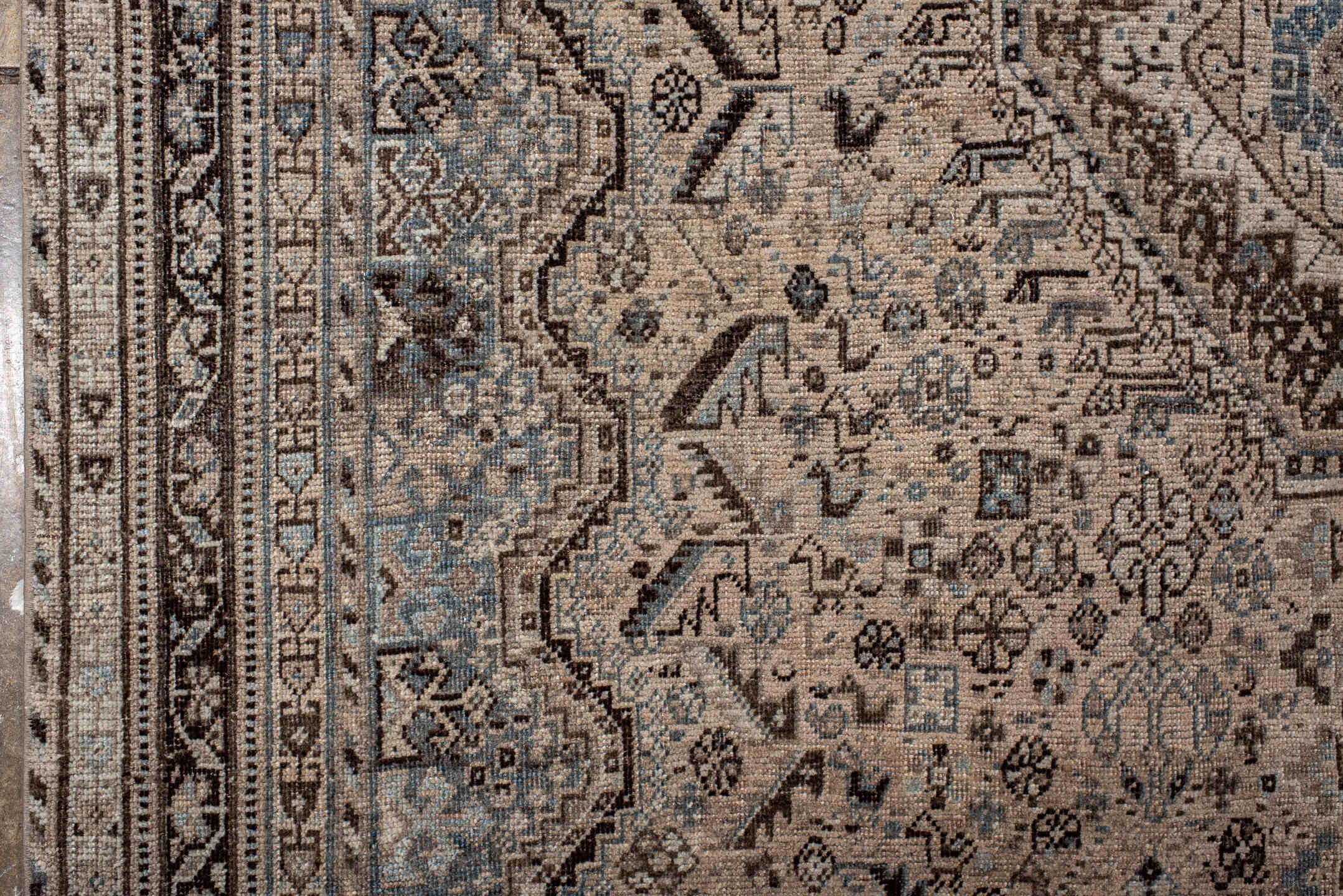 shiraz Rug - # 128134