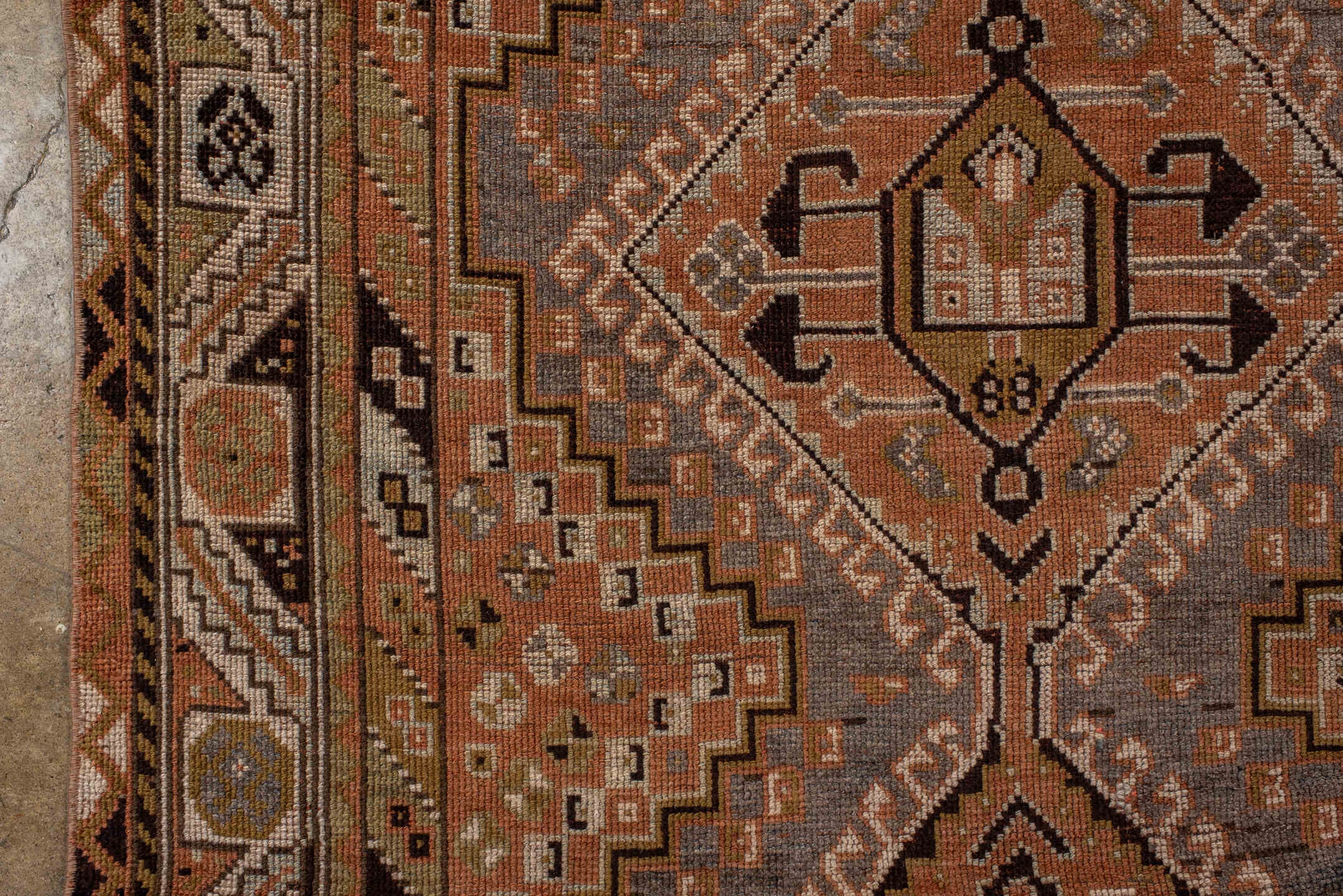 shiraz Rug - # 128215