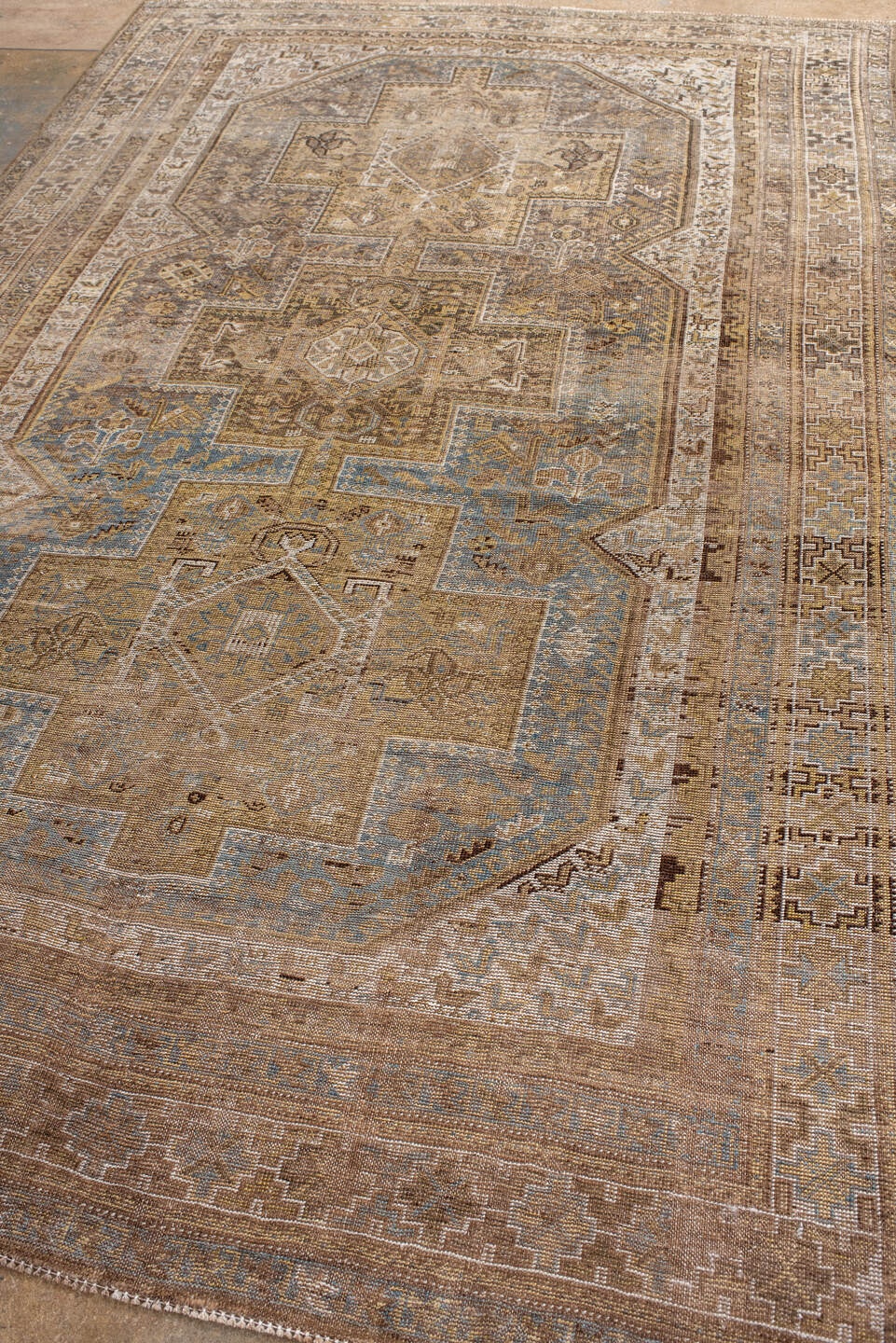 shiraz Rug - # 128804