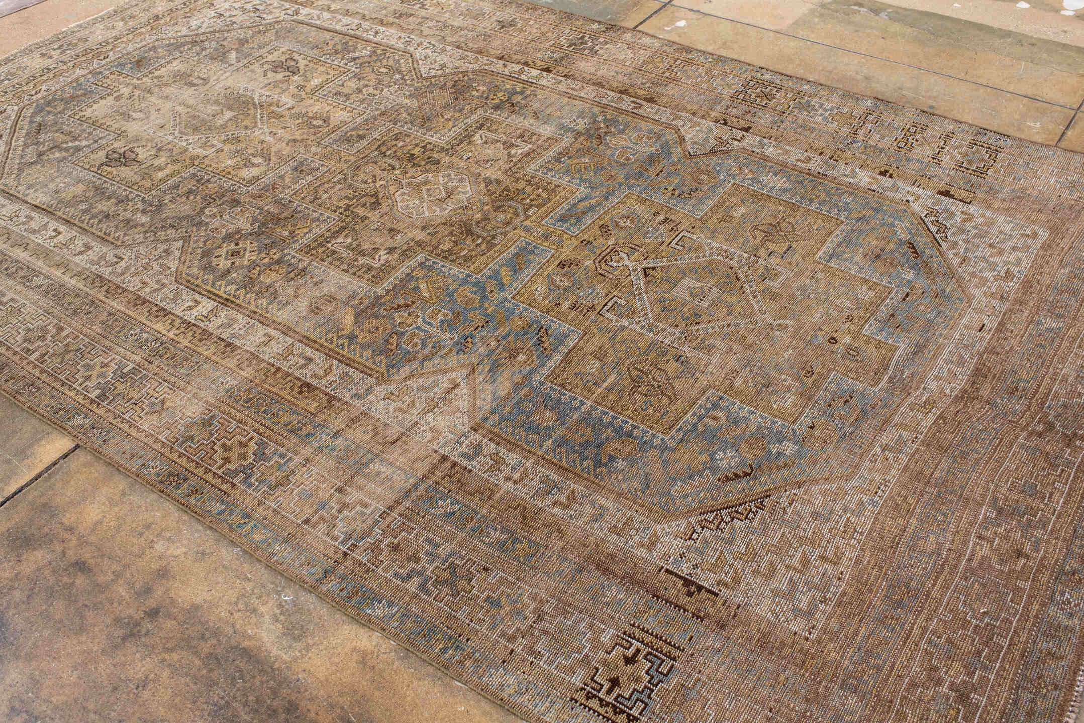 shiraz Rug - # 128804