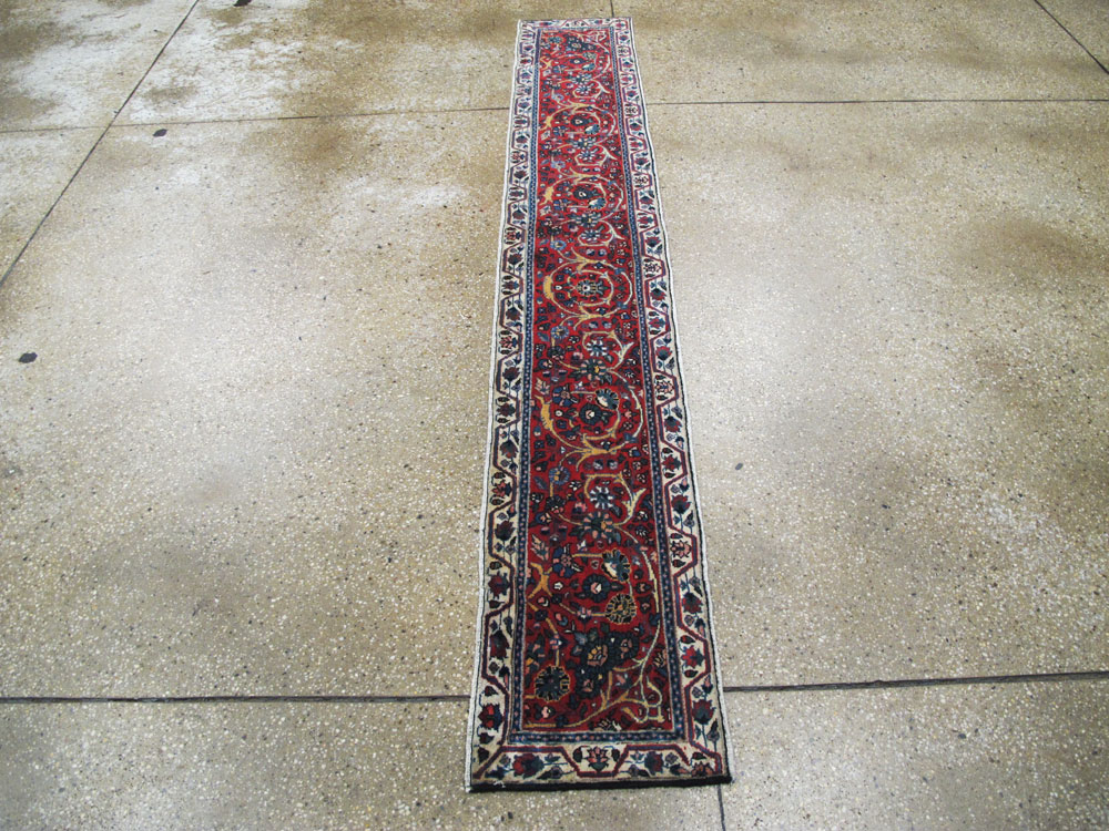 tabriz Runner - # 104442