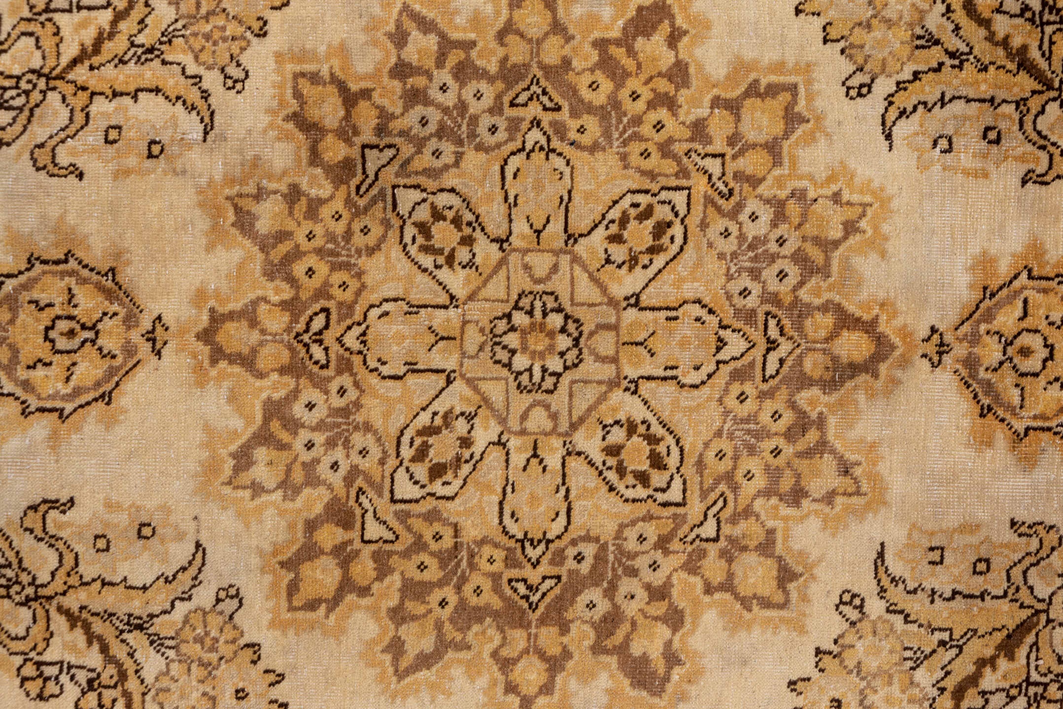 tabriz Rug - # 126220