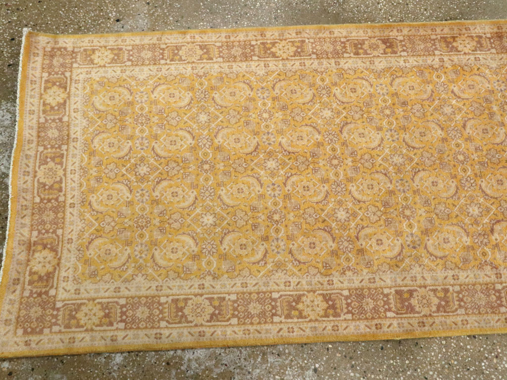 tabriz Runner - # 100754