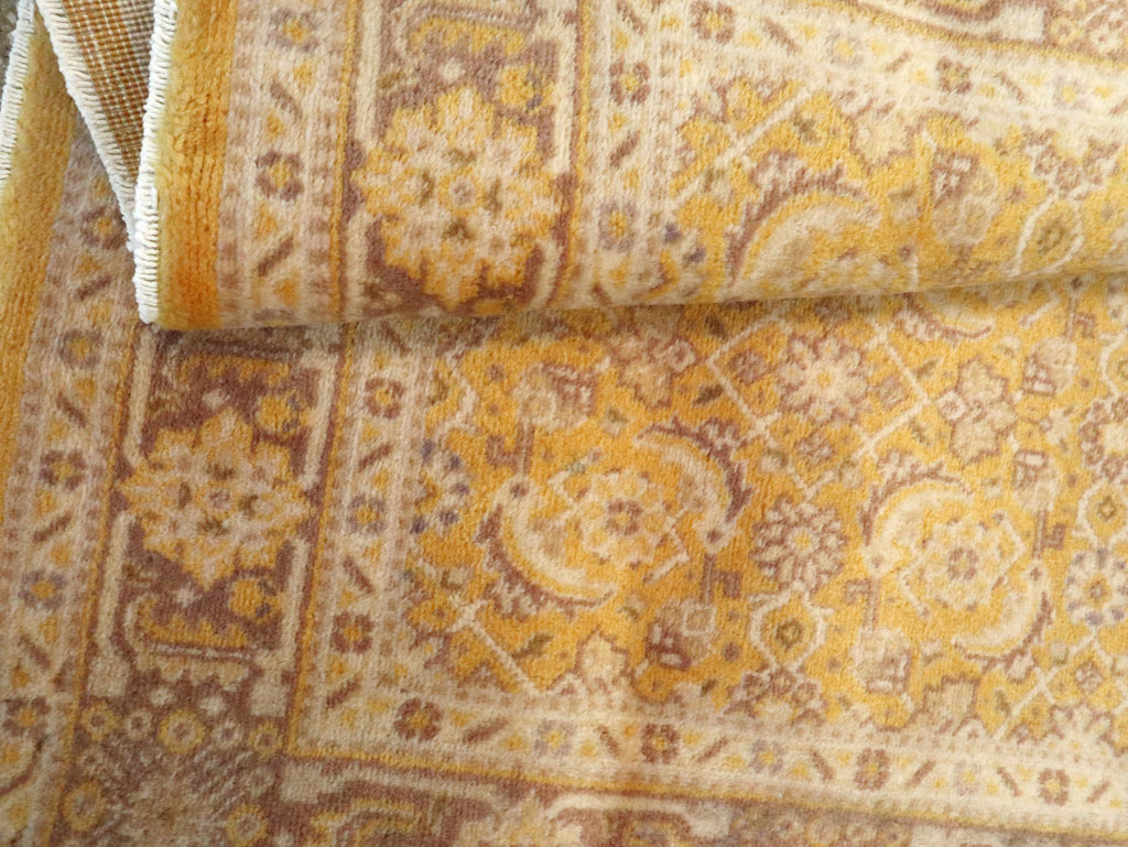 tabriz Runner - # 100754
