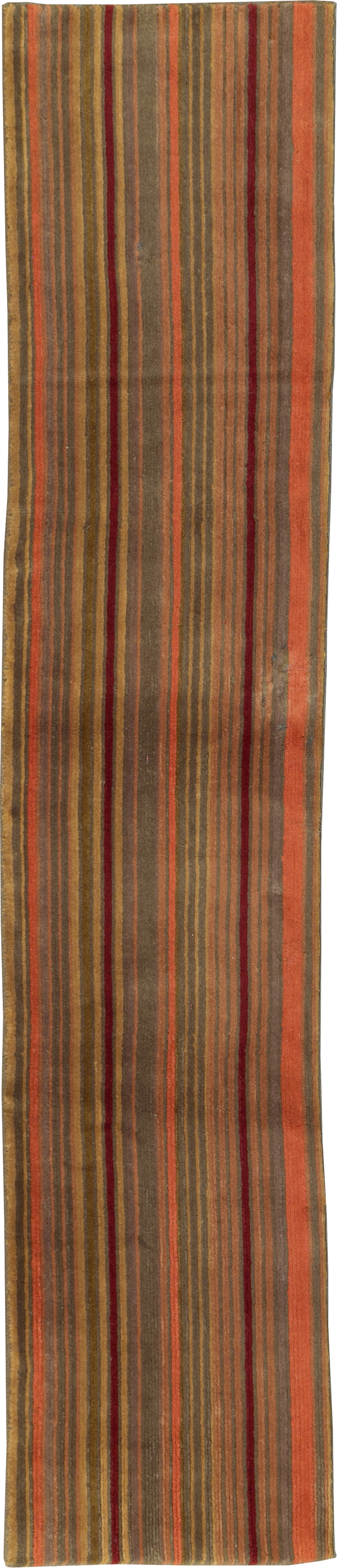 tibetan Runner - # 107761