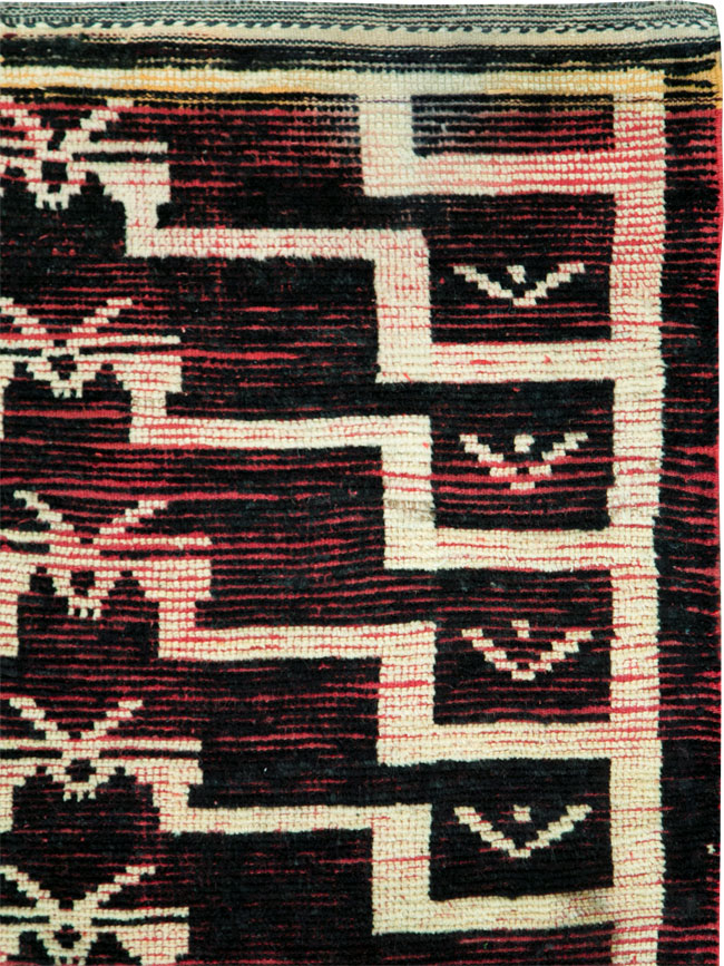 tulu Rug - # 106117