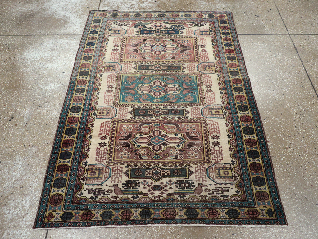 veece Rug - # 104426