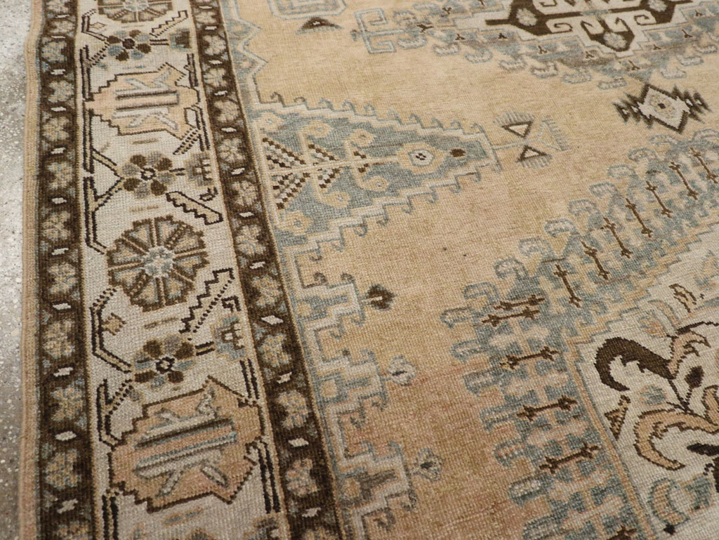 veece Carpet - # 107624