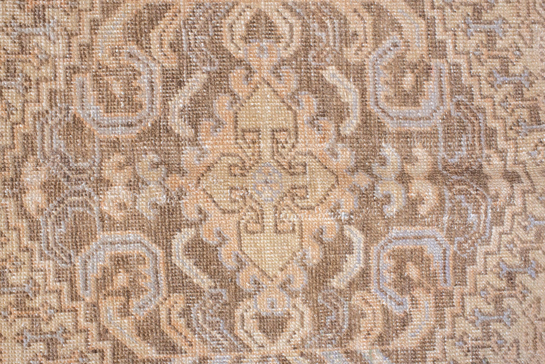 veece Rug - # 128682