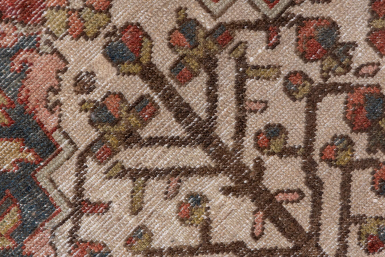 Vintage baktiari Carpet - # 57367
