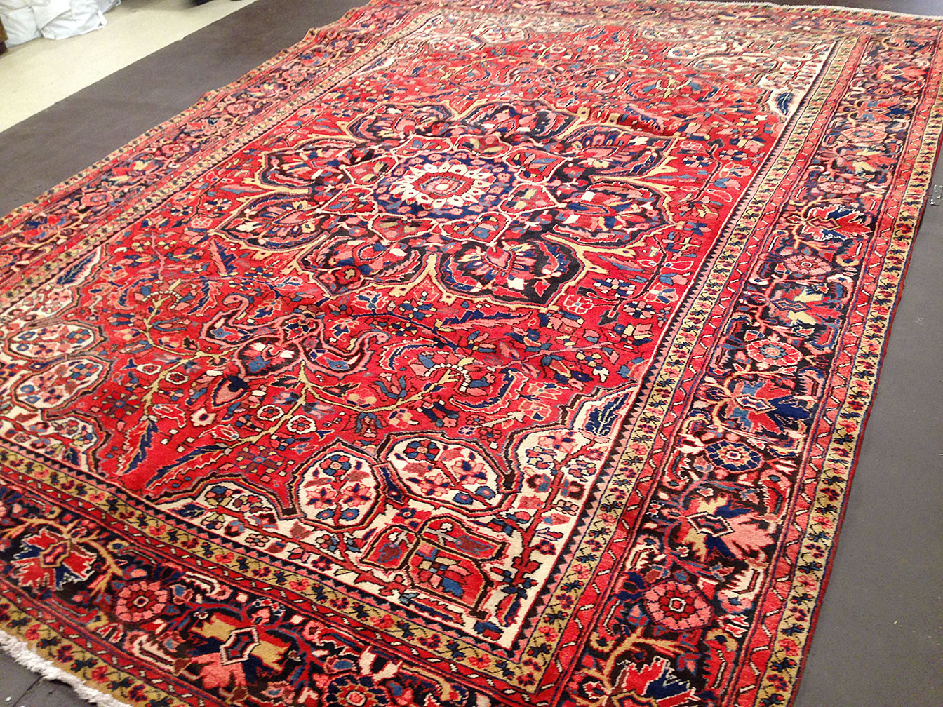 Vintage heriz Carpet - # 50703